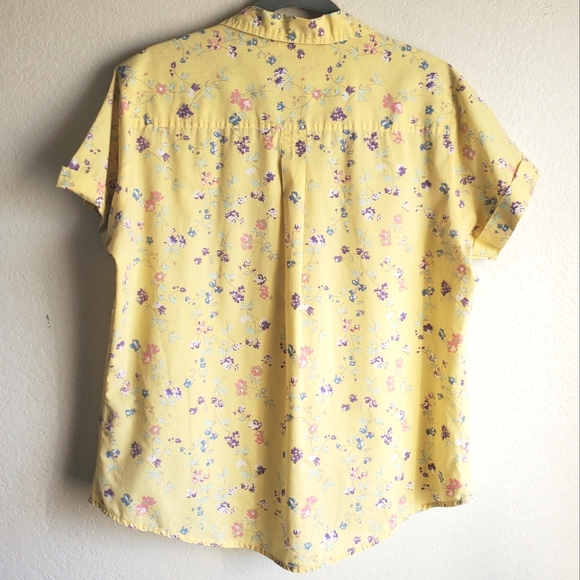 Vintage Yellow Floral Buttondown Top - Picture 7 of 9